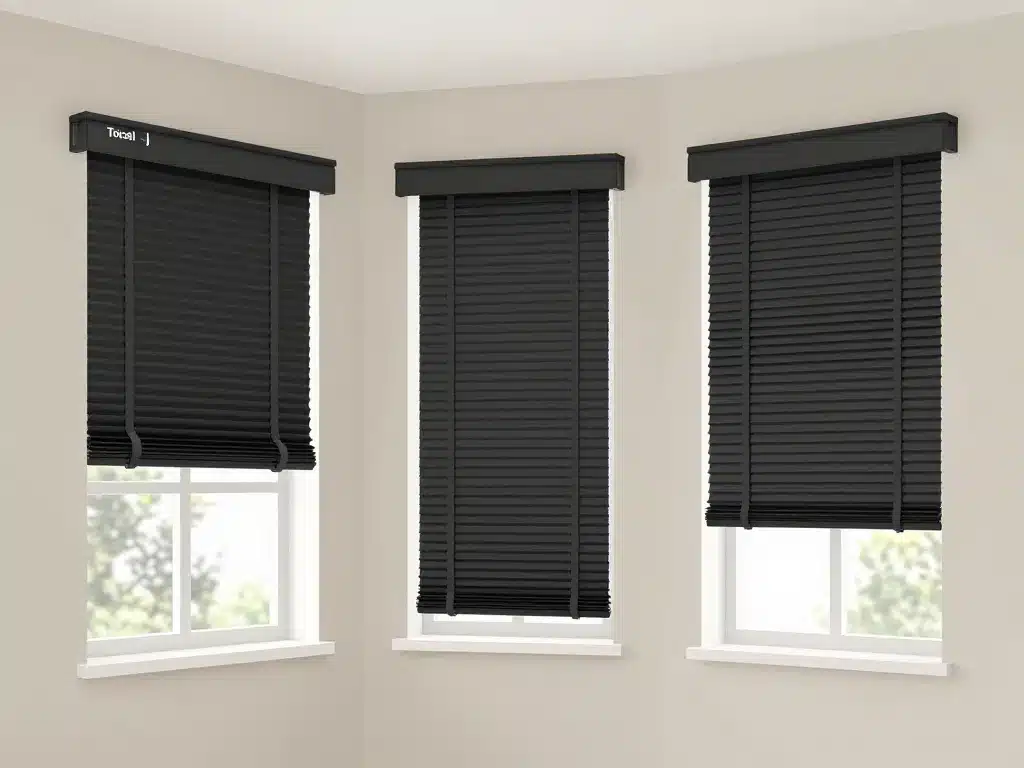 Comparaison modèles store occultant toiciel sur fenêtres