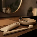 Comment avoir les dents blanches : brosse et dentifrice, émail préservé